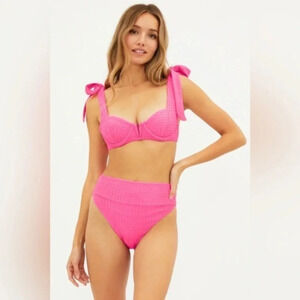 Beach Riot Blair top Strawberry Moon Terry B911